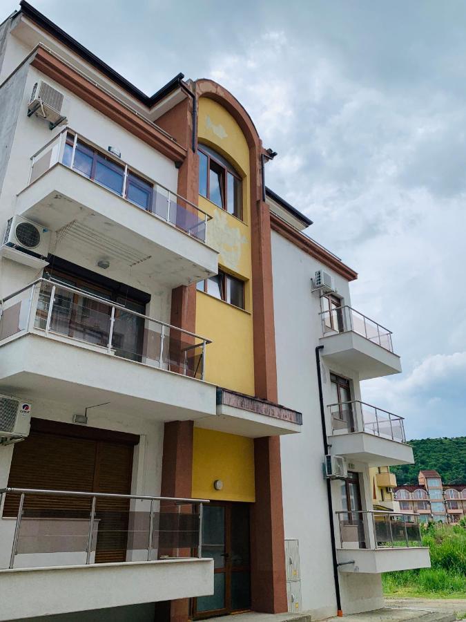 Obzor Tatyana Apartaments Bonjour Extérieur photo