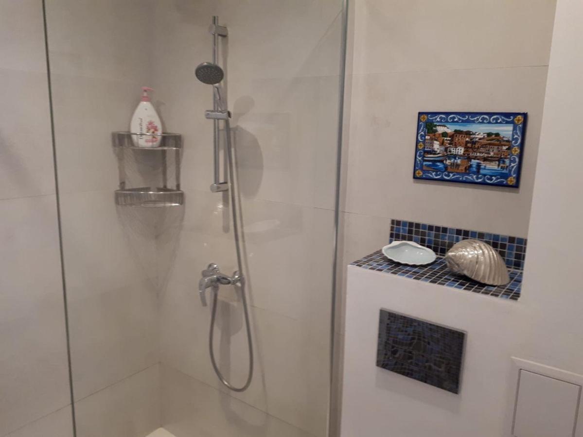 Obzor Tatyana Apartaments Bonjour Extérieur photo